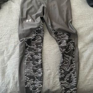 Underarmour workout leggings - I don’t think I even wore them